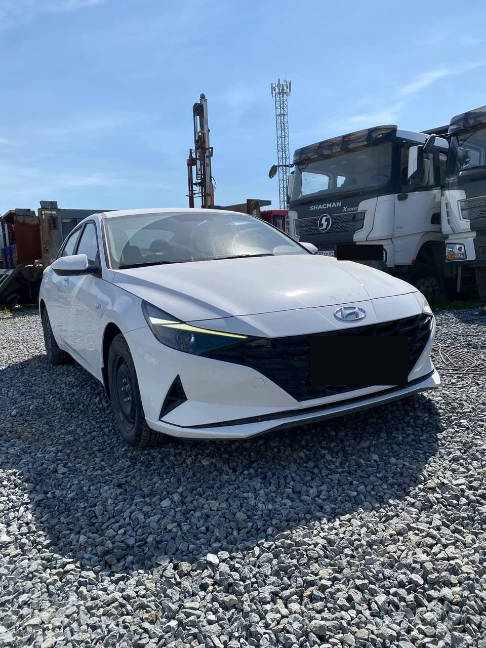 Седан Hyundai на выдаче
